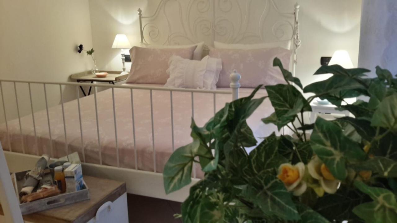 Beti House Heart'S And Roses Rooms Ponte Galeria Kültér fotó