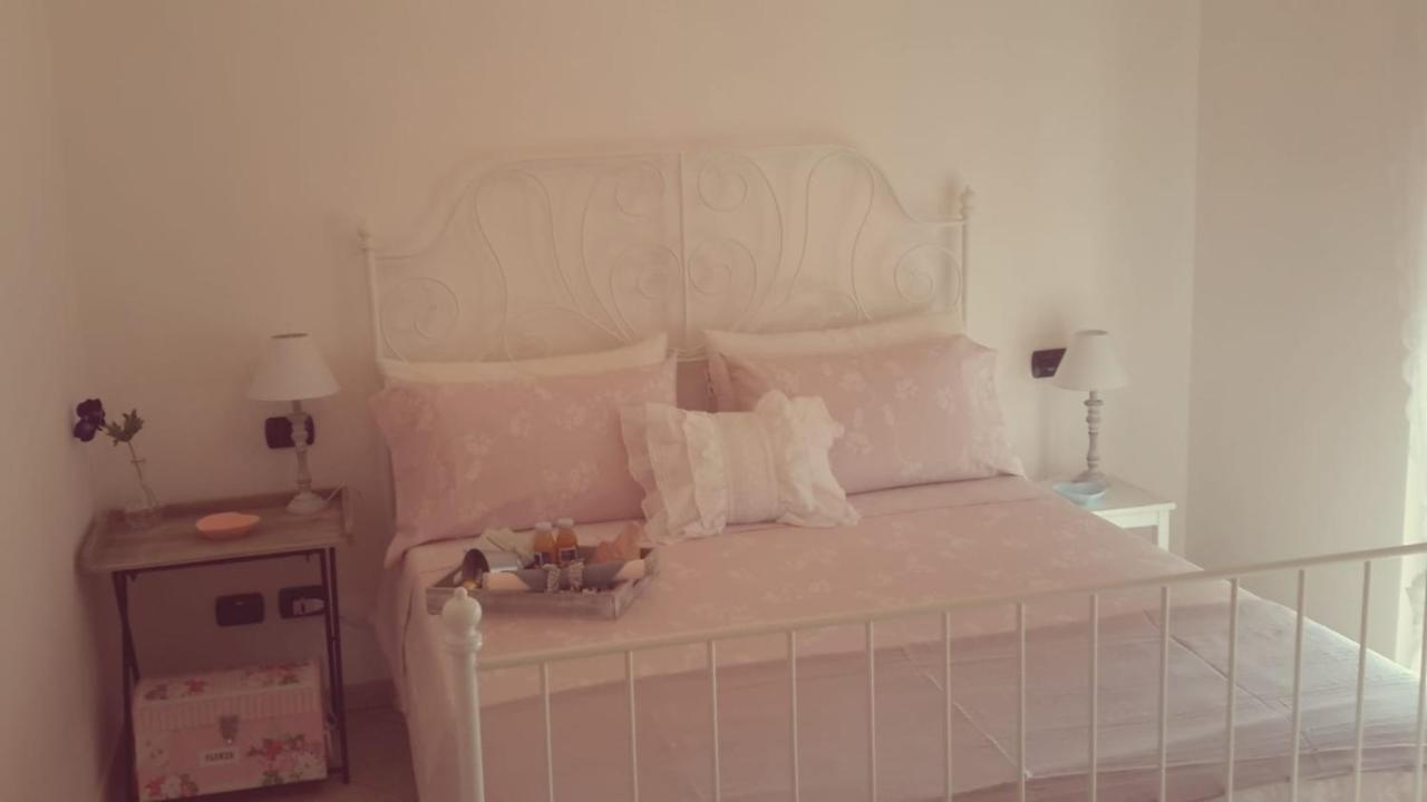 Beti House Heart'S And Roses Rooms Ponte Galeria Kültér fotó